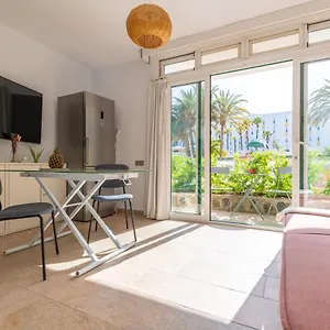 https://quality-and-peaceful-stay-in-playa-del-ingles.in-canary-islands.com